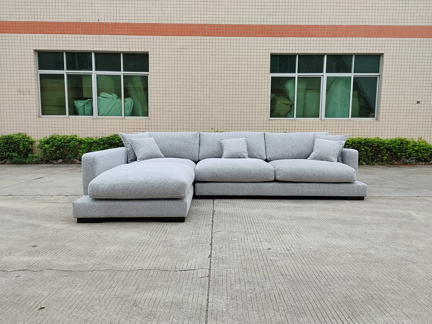 Elite Chaise Lounge